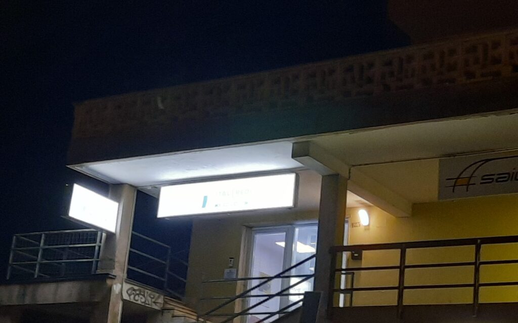 20221118_175250-2880x1800